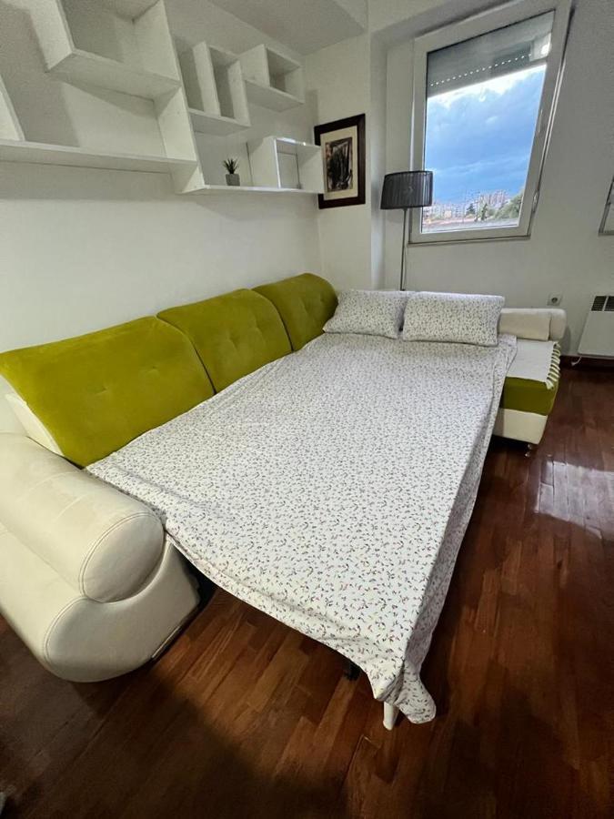 Atena - Modern, Cozy & Bright 1Br Apt Free Parking Apartment Skopje Exterior photo